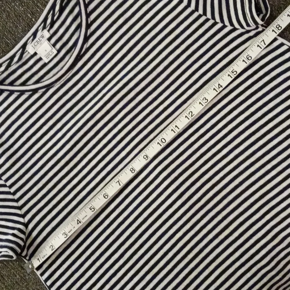 🖤J. Crew🖤 - Black/White Stripe S/S Tie Back Top